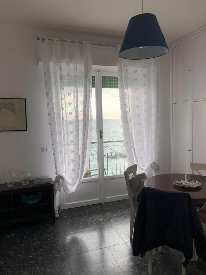 Bea'S Apartment - The Window To The Sea - Seafront Монтеросо ал Маре Екстериор снимка
